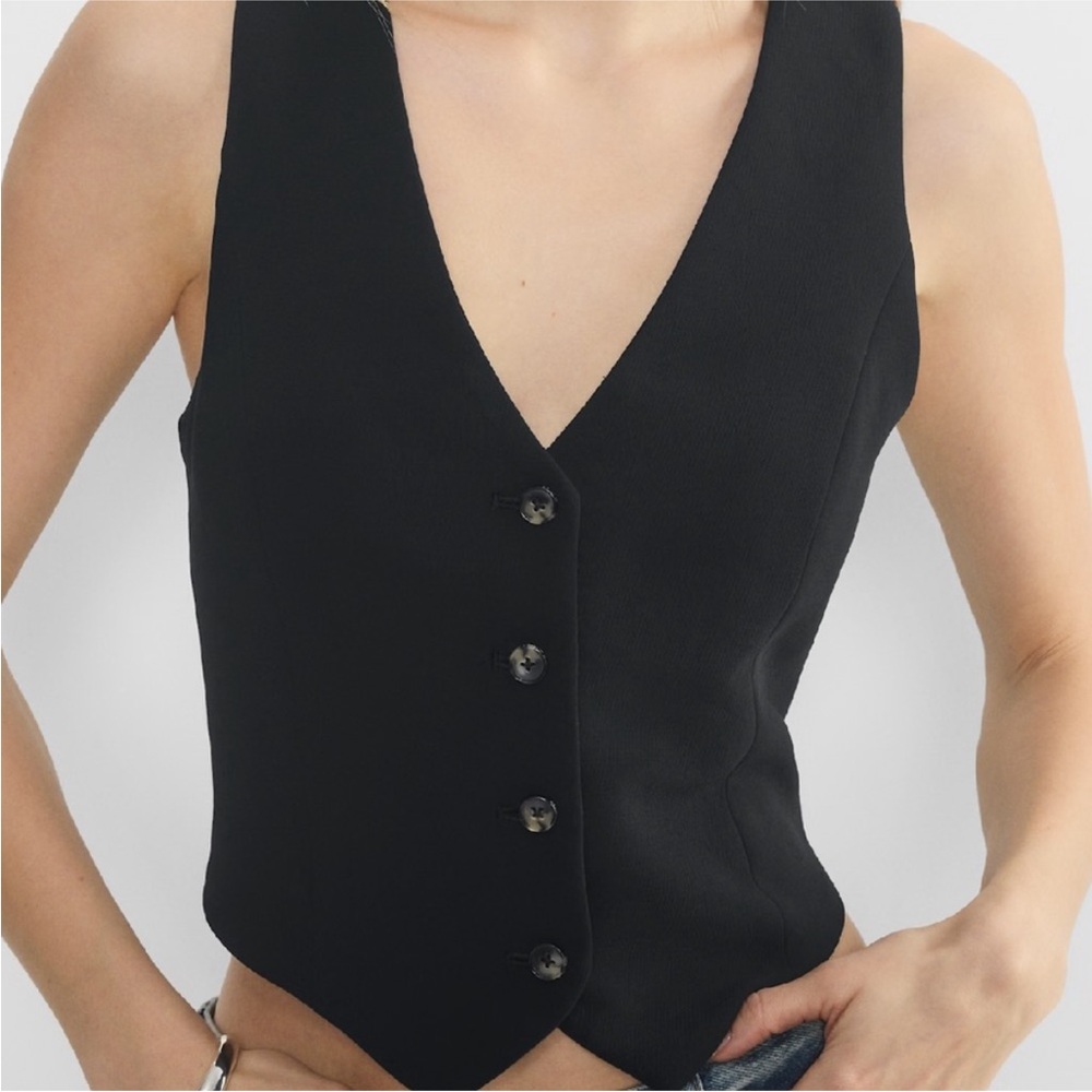 Wilfred Black Buttoned Vest Top